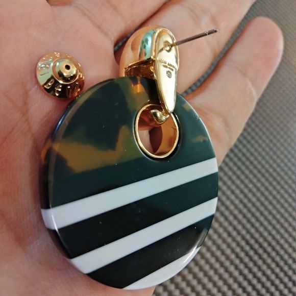Vintage Henri Bendel Statement Earring - Picture 7 of 9